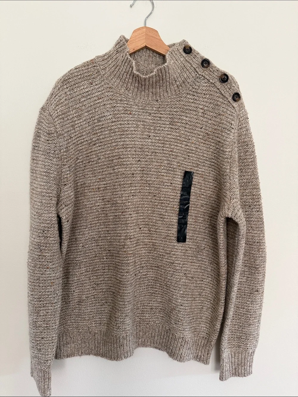 NWT Banana Republic Tweed Mock Neck Shoulder Button Sweater Large Beige Fleck
